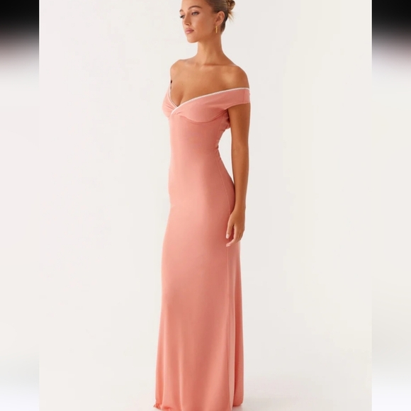 Peppermayo Dresses & Skirts - NWT Peppermayo Katiya Maxi Dress - Peach Size 8